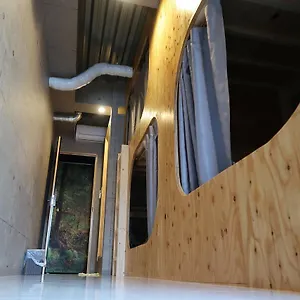 大阪野餐旅舍 旅馆