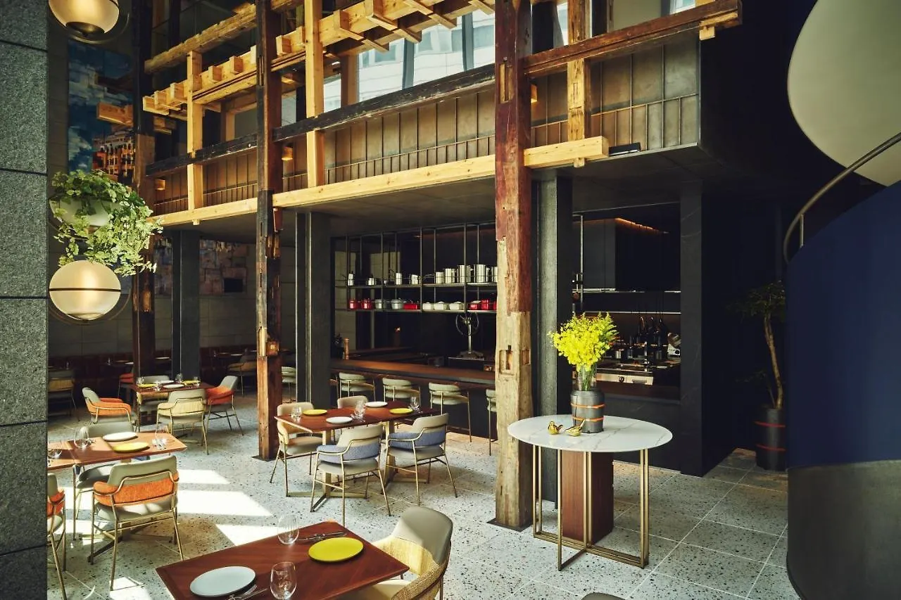 Voco Osaka Central By Ihg Hotell
