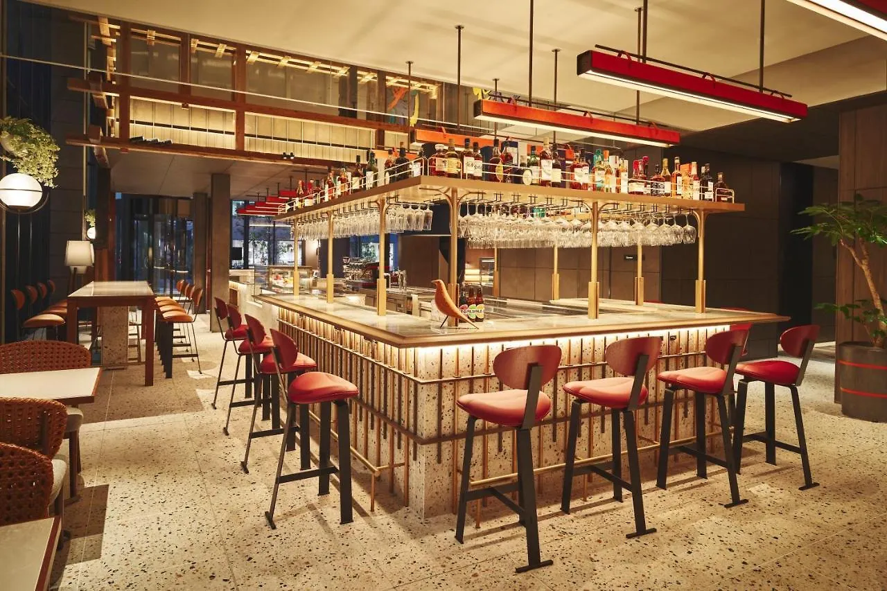 Voco Osaka Central By Ihg Hotell